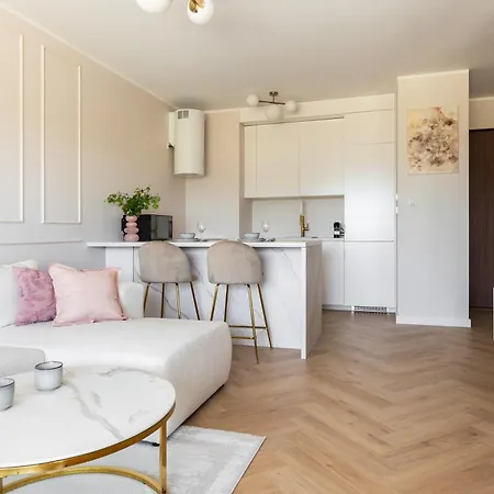 Apartment Motlava Bliss - Gym, Sauna & Parking